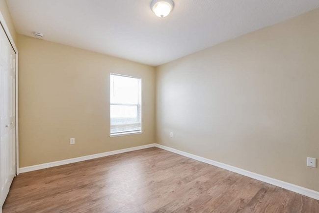 2913 Ariel Ave in Kissimmee, FL - Foto de edificio - Building Photo