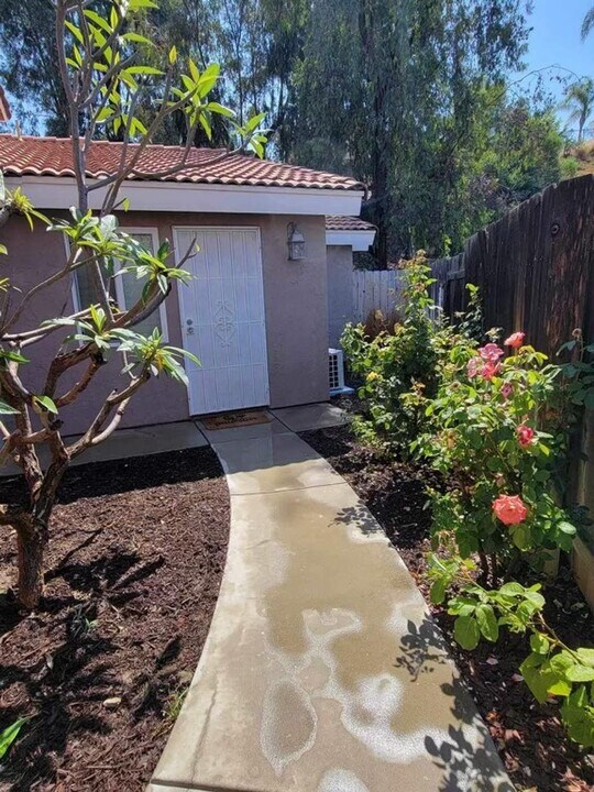 2003 Zolder Ct in El Cajon, CA - Building Photo