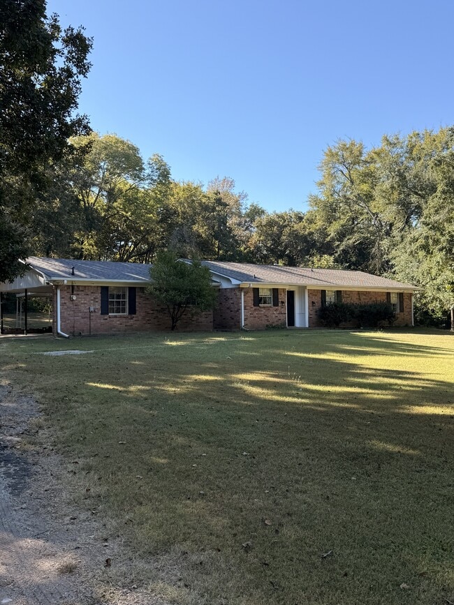 property at 1412 Sleepy Hollow Ln