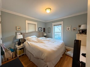 133 Erie St, Unit 1 in Cambridge, MA - Building Photo - Building Photo