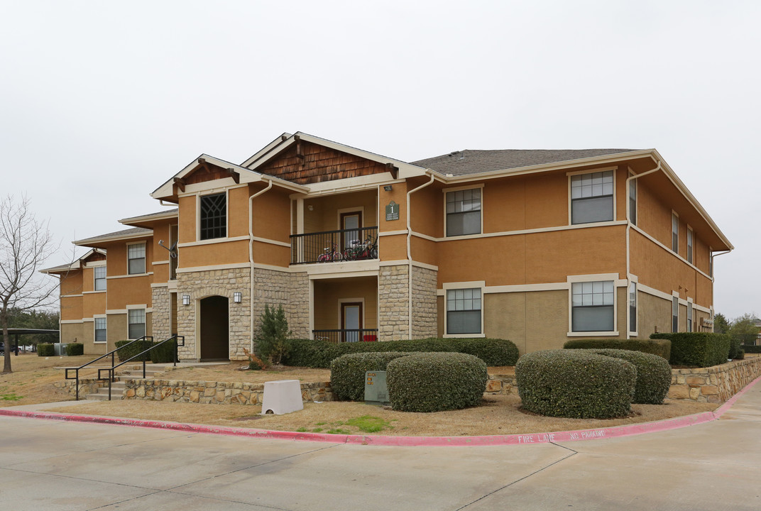 Pecan Creek on McKinney Apartments in Denton, TX - Building Photo