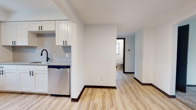 Ridgewood Lofts in Cleveland, OH - Foto de edificio - Building Photo