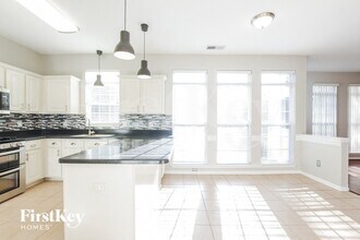 13811 Hatton Cross Dr in Charlotte, NC - Foto de edificio - Building Photo