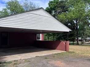 285 McAlister Rd in Lincolnton, NC - Building Photo - Building Photo