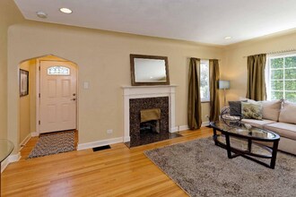 2521 Krameria St in Denver, CO - Building Photo - Building Photo