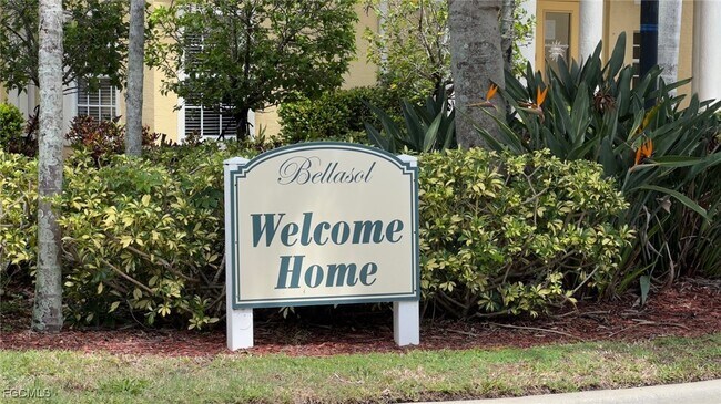 property at 4327 Bellasol Cir