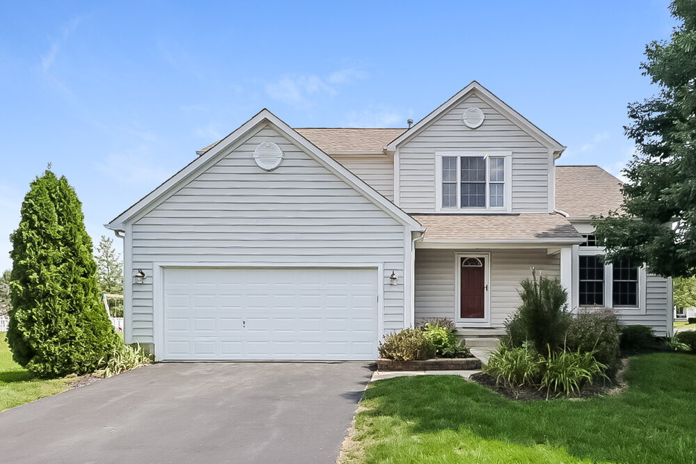 9400 Magnolia Way in Orient, OH - Building Photo