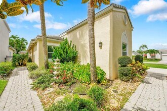 7917 Travelers Tree Dr in Boca Raton, FL - Building Photo - Building Photo