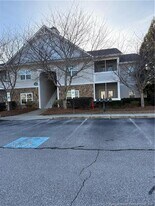 321 Gallery Dr in Spring Lake, NC - Building Photo