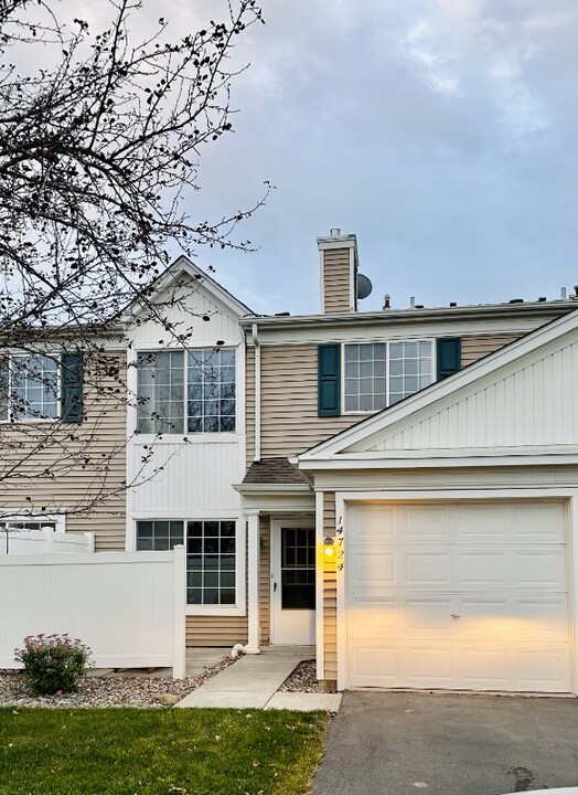 14724 Excelsior Ln in Apple Valley, MN - Building Photo