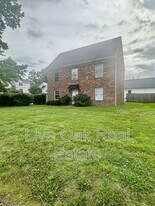 1606 Parks Ave in Virginia Beach, VA - Building Photo