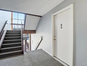 2050 Woodtrail Dr in Fairfield, OH - Foto de edificio - Building Photo