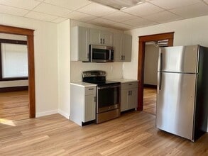 5 Sand St in Gardner, MA - Building Photo - Building Photo