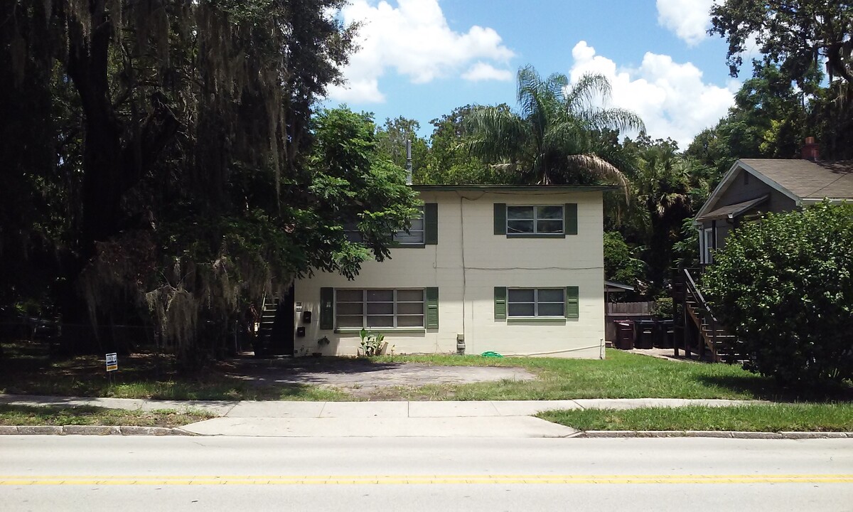 607 S Summerlin Ave in Orlando, FL - Building Photo