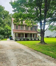 9301 Chislehurst Rd in Mint Hill, NC - Building Photo - Building Photo