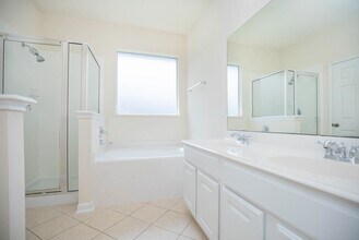 7427 Boerne Creek Dr in Richmond, TX - Building Photo - Building Photo
