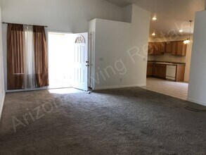 2811 Harrod Ave in Kingman, AZ - Building Photo - Building Photo
