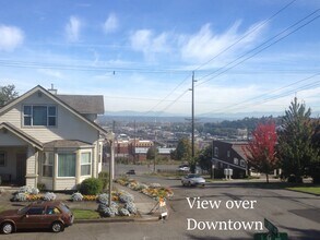 1956 S G St, Unit C in Tacoma, WA - Building Photo - Building Photo