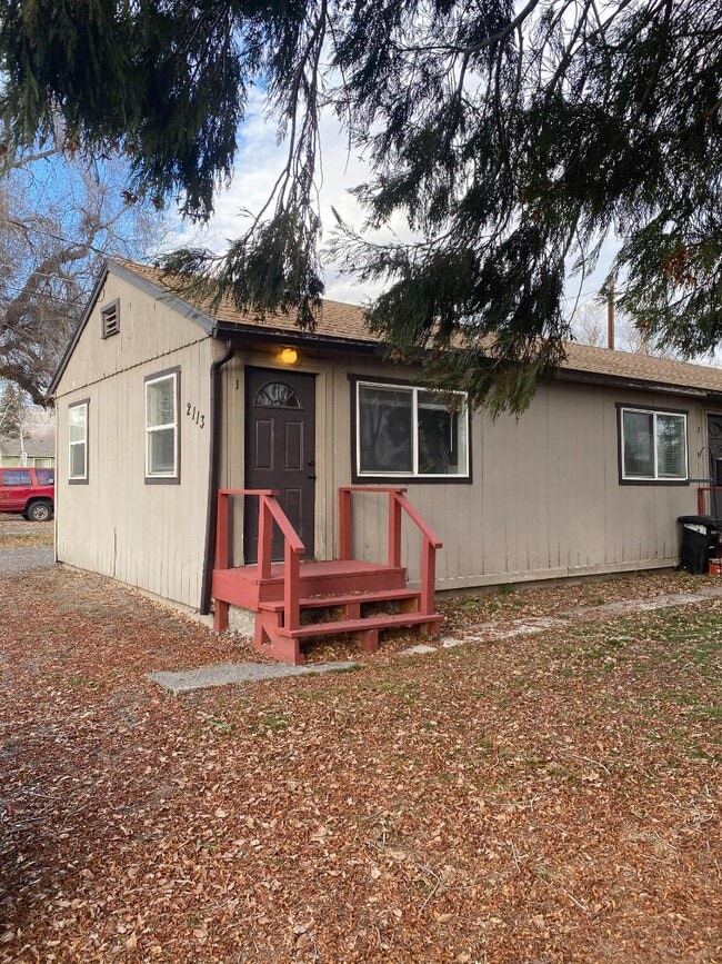 property at 2113 Gary St