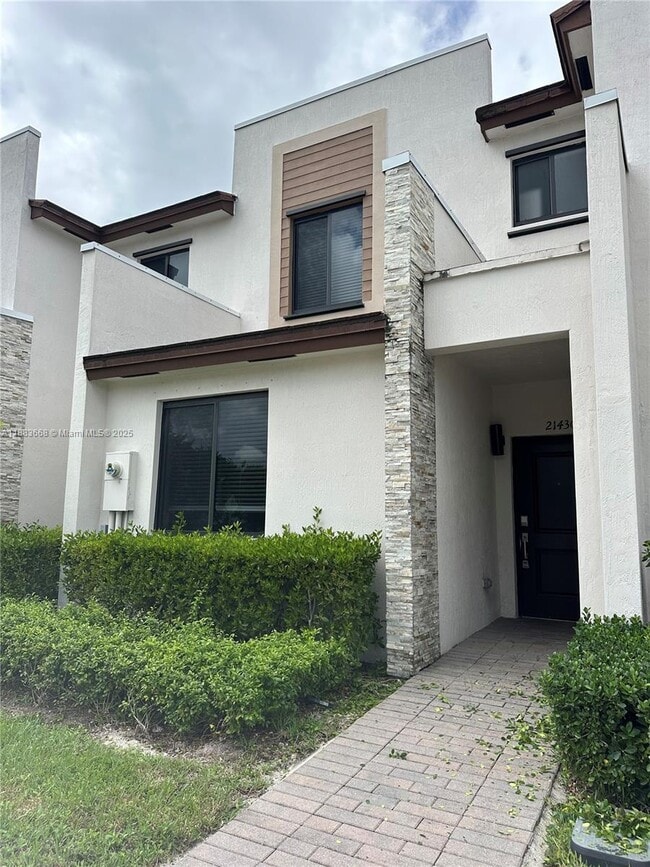 property at 21430 NE 3rd Pl
