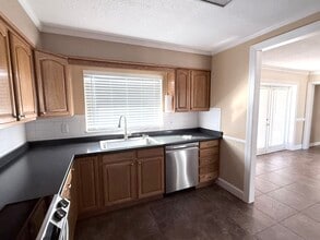 16356 SE 87th Ave in Summerfield, FL - Building Photo - Building Photo