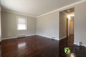 18771 Woodland St in Harper Woods, MI - Building Photo - Building Photo