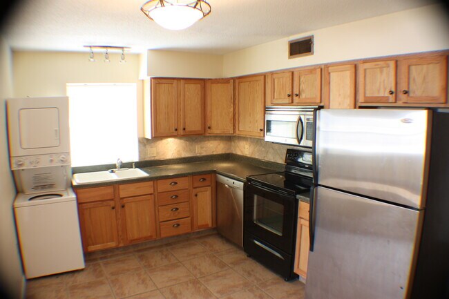 107 Clark Ave, Unit 1 photo'