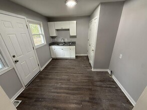 3522 E 9th Ave in Gary, IN - Building Photo - Building Photo