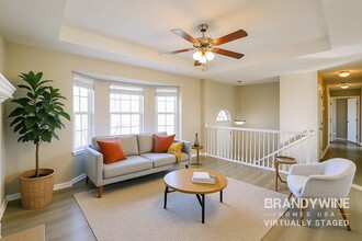 1607 NW High View Dr in Grain Valley, MO - Building Photo - Building Photo