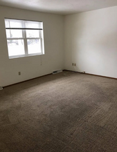 1105 Manitowoc Rd-Unit -1107 in Menasha, WI - Building Photo - Building Photo