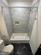 5617 Sansom St-Unit -3 in Philadelphia, PA - Building Photo - Building Photo