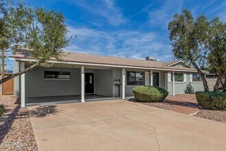220 E McKinley St in Tempe, AZ - Building Photo - Building Photo