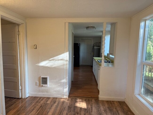 property at 510 N Collier St