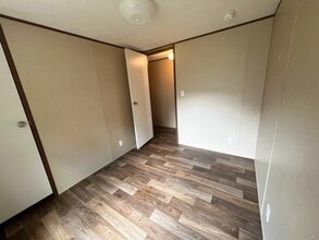 1000 Maple Hls Pk in Cross Lanes, WV - Building Photo - Building Photo