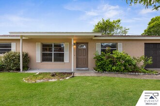 1706 Western Rd in South Daytona, FL - Building Photo - Building Photo