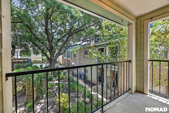 property at 2104 Cullen Ave