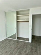 5400 E The Toledo, Unit 409 in Long Beach, CA - Building Photo - Building Photo