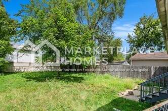 11051 Dodge Ave in Warren, MI - Building Photo - Building Photo