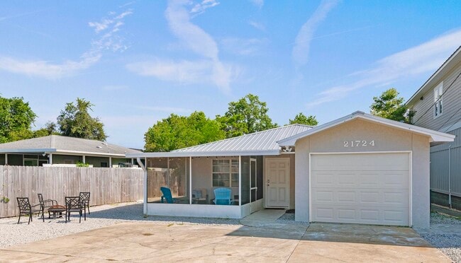 property at 21724 Sunset Ave