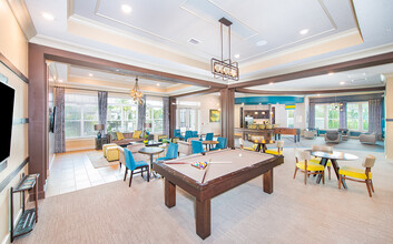 MAA Randal Lakes in Orlando, FL - Foto de edificio - Building Photo