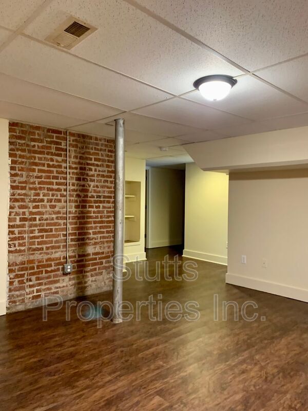 402 W Tombigbee St in Florence, AL - Building Photo - Building Photo