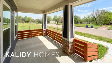 716 E Springer Ave in Guthrie, OK - Building Photo - Building Photo