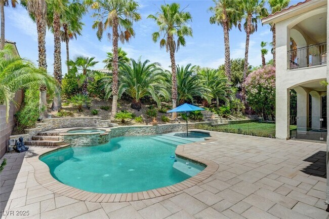 property at 9813 Edgeview Pl