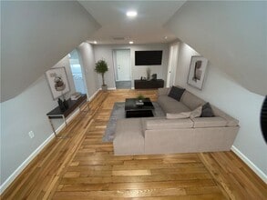 27 W Park Pl in Woonsocket, RI - Building Photo - Building Photo