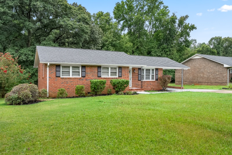 3912 Seminole Ave in Anderson, SC - Building Photo