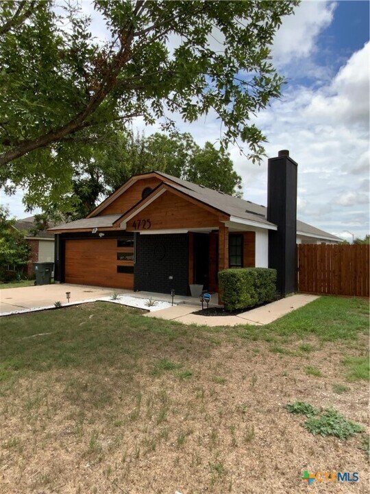 4725 Hartrick Bluff Rd in Temple, TX - Foto de edificio