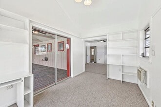 1550 Dorchester St in Port Charlotte, FL - Foto de edificio - Building Photo