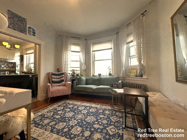 property at 72 Strathmore Rd