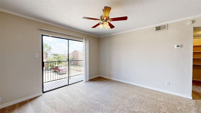 904 University Oaks Blvd, Unit 26 in College Station, TX - Building Photo - Building Photo