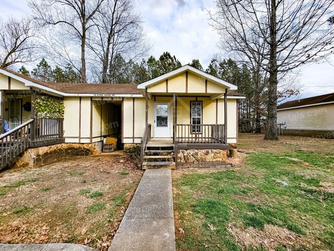 62 Bybee Woods Dr